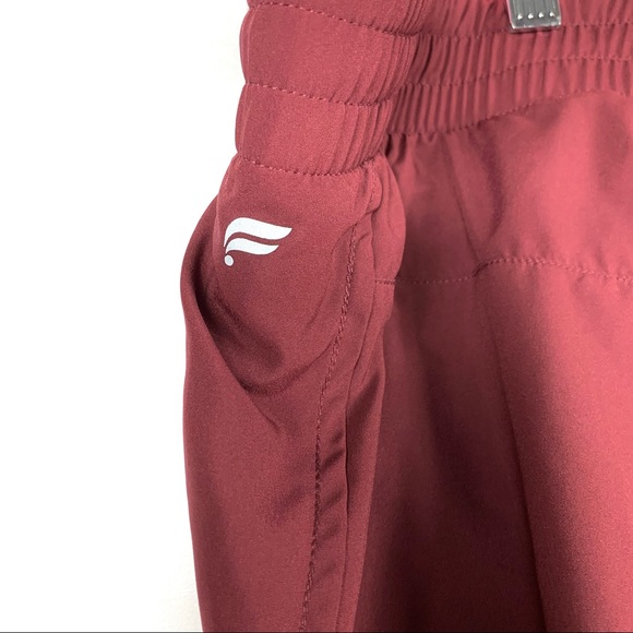 Fabletics Hali Run Short 3.5 - Picture 4 of 8